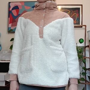 Amazon Women's Cream and Tan Teddy Jacket